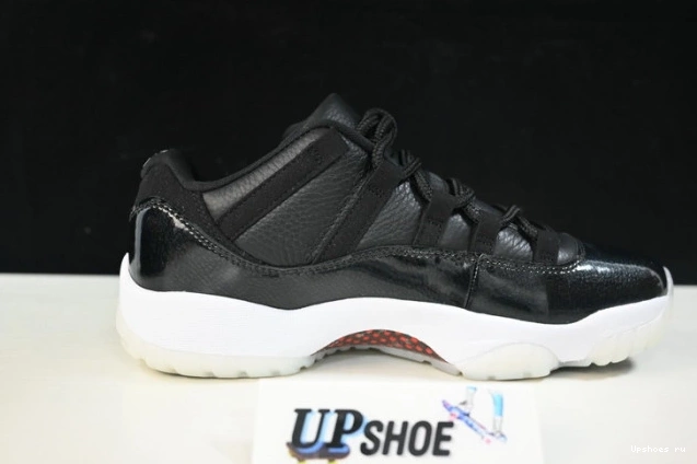 AIR 001 BLACK-WHITE AV2187 RETRO LOW 11 JORDAN 0329